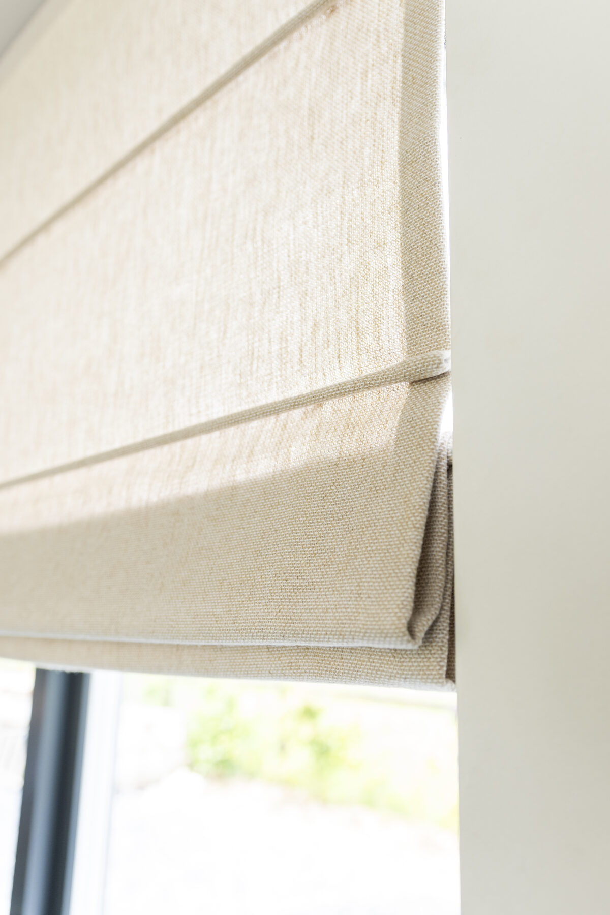 Motion Collection Roman blinds